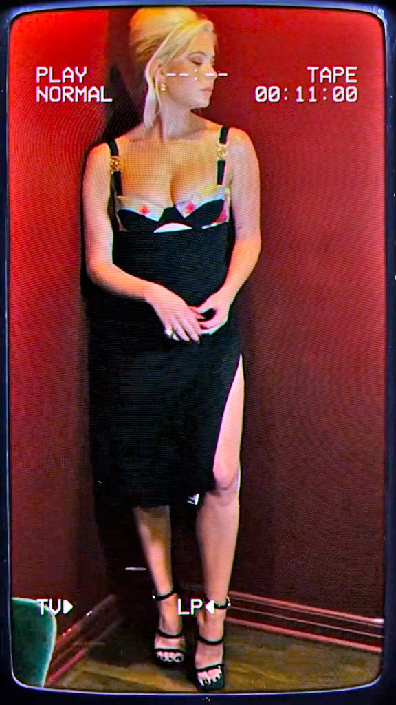 ashley-benson-cleavage-thefappening-cfd-12 ashley benson cleavage thefappening cfd 12