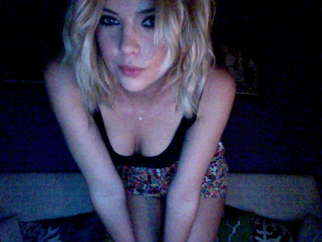 ashley-benson-naked-021 Ashley-Benson-Naked-021