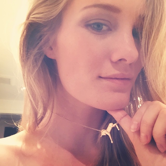 ashley-hinshaw-nude-sexy-23 ashley hinshaw nude sexy 23