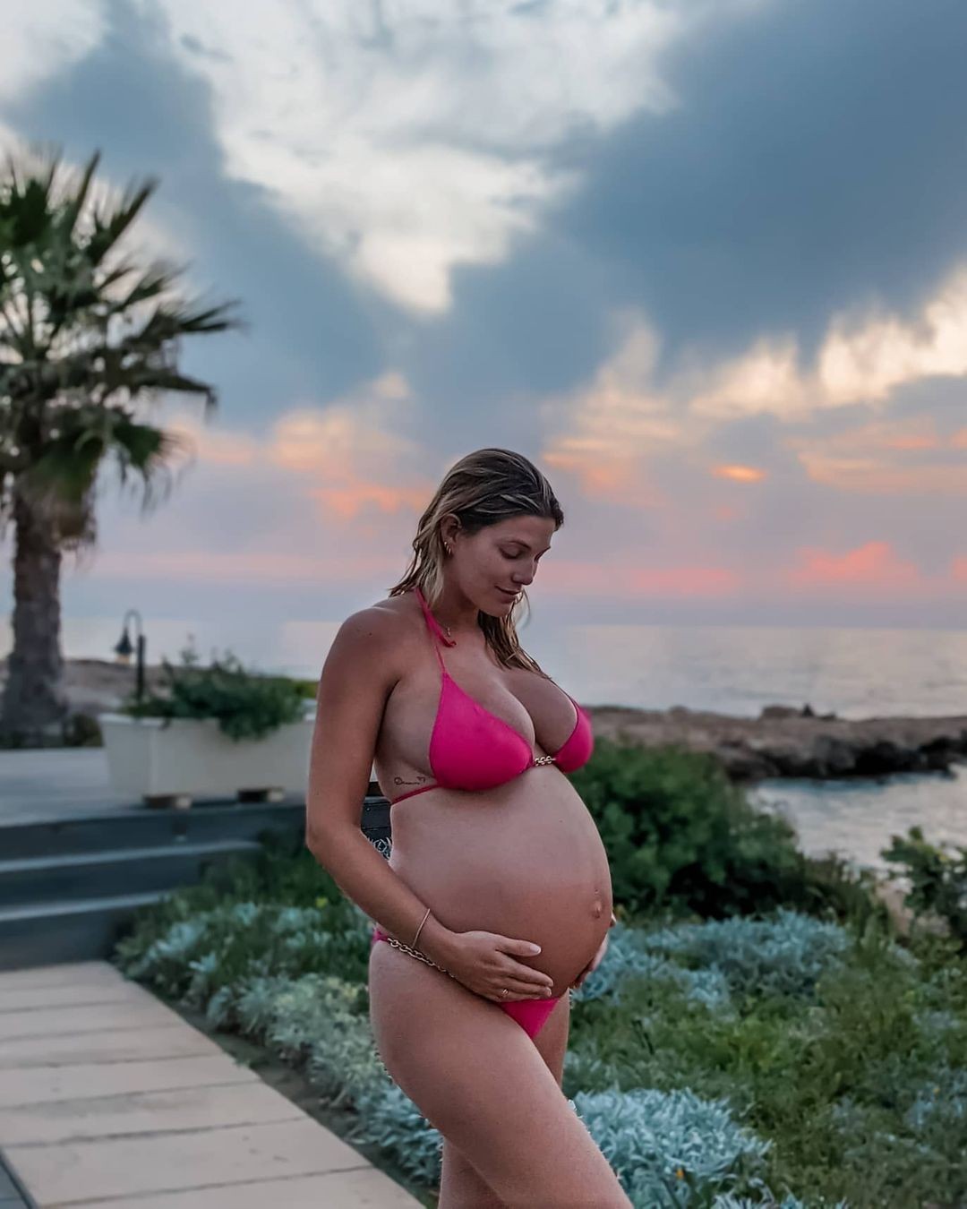 ashley-james-sexy-pregnant-thefappening-cfd-16 ashley james sexy pregnant thefappening cfd 16