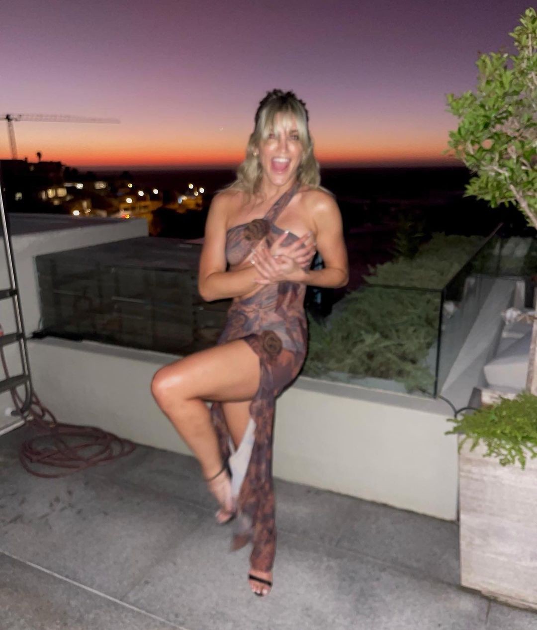 ashley-roberts-sexy-thefappening-cfd-6 Ashley Roberts Hot New Year's Look
