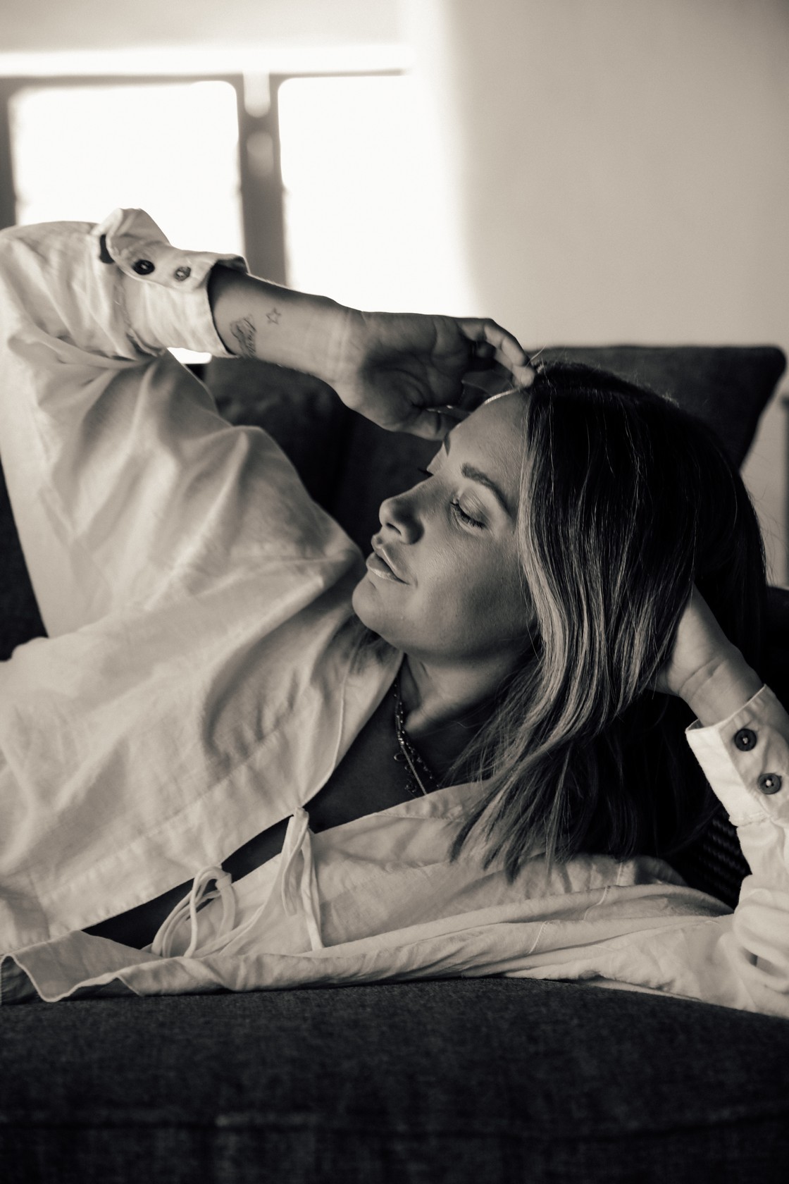 ashley-tisdale-sexy-feet-thefappening-cfd-6 ashley tisdale sexy feet thefappening cfd 6