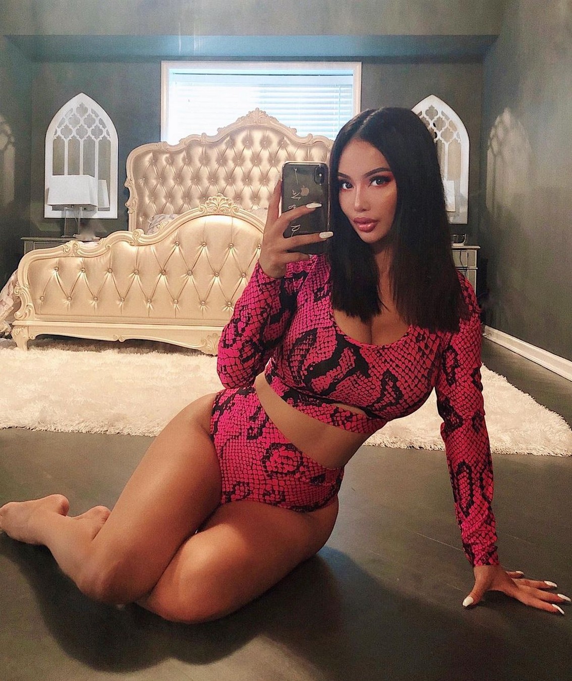 ashley-vee-hot-on-selfie-thefappening-cfd-4 Ashley Vee Fappening Selfie