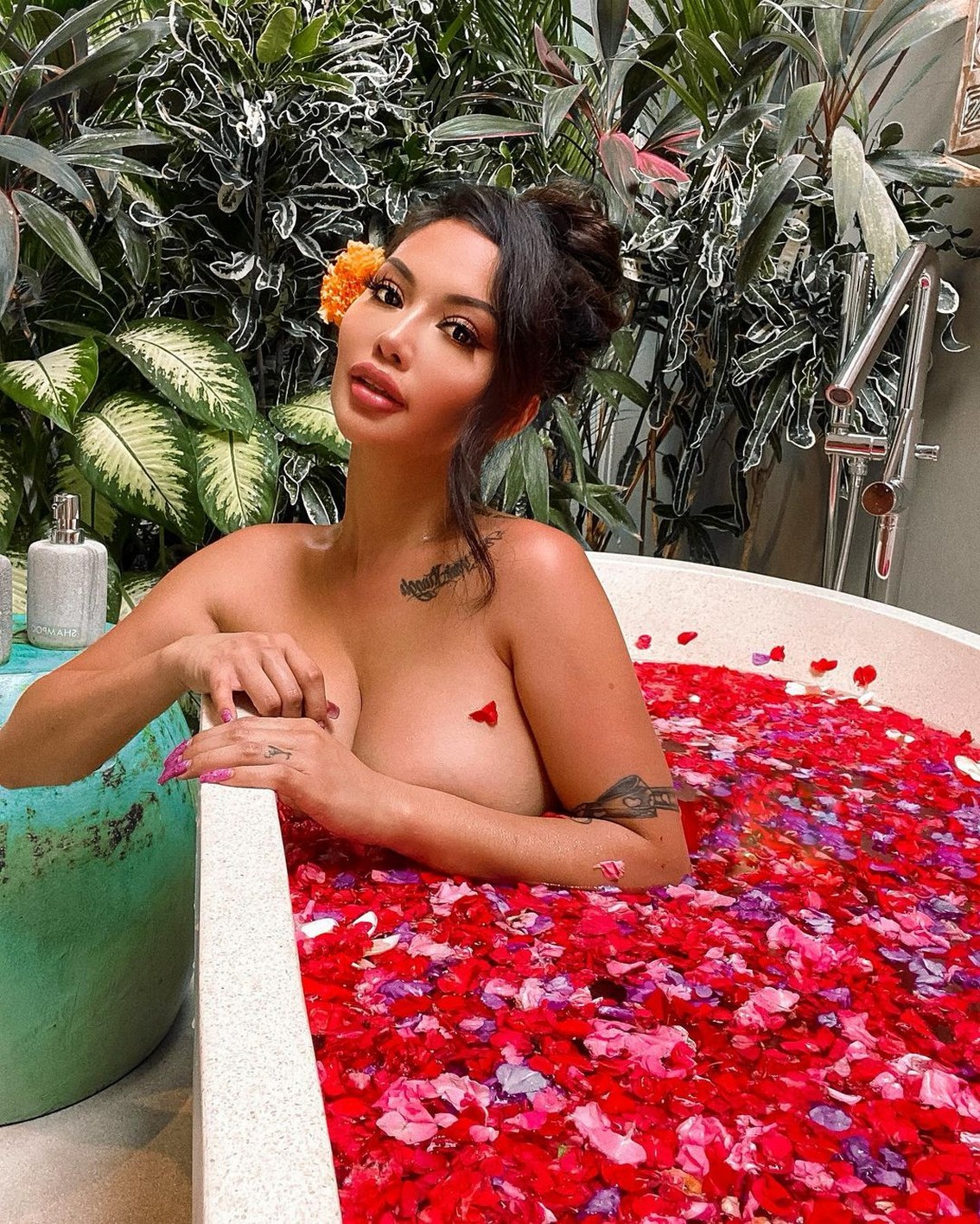 ashley-vee-nude-thefappening-cfd-20 ashley vee nude thefappening cfd 20