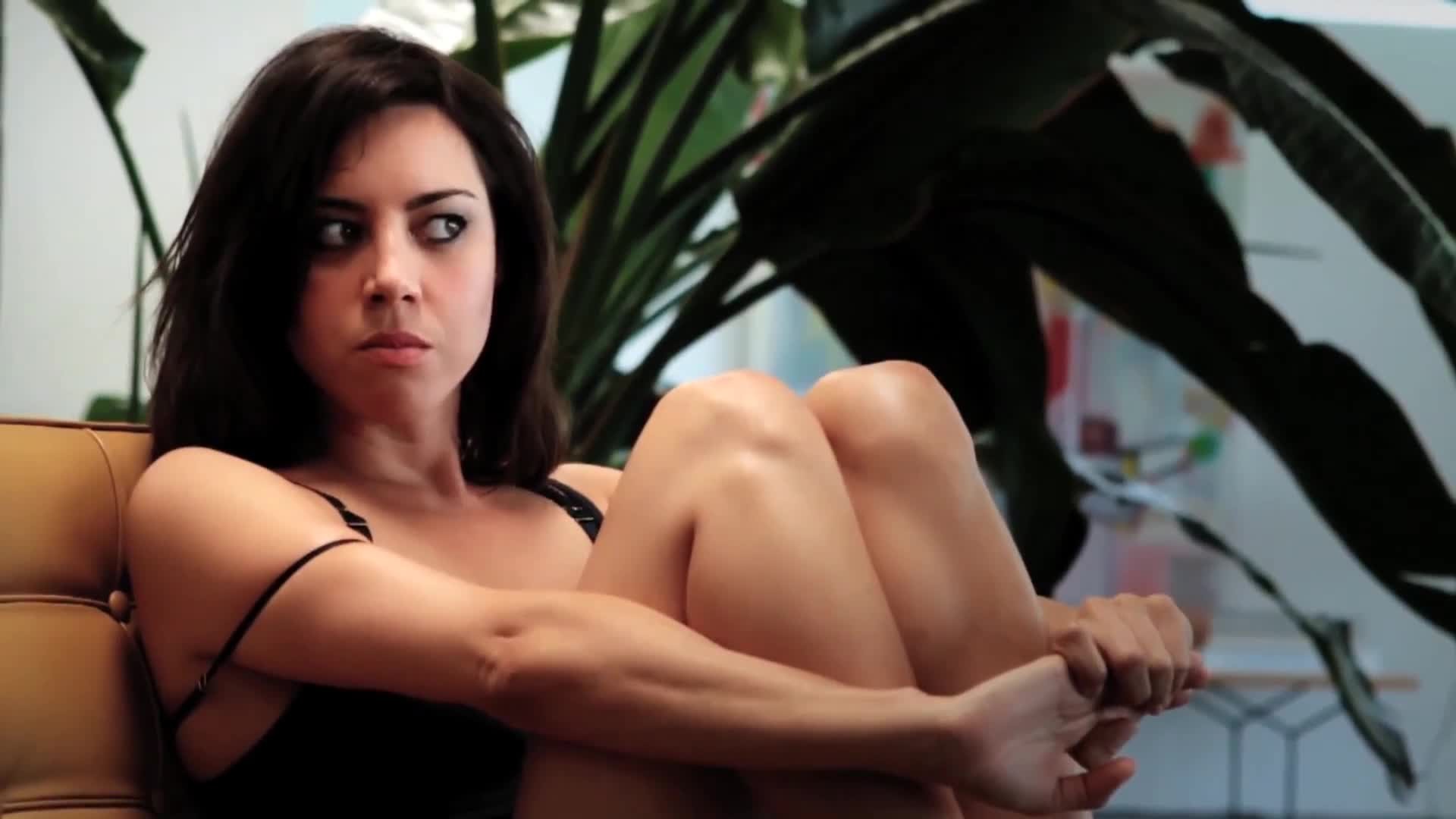 aubrey-plaza-nude-legion-2017-74 Aubrey-Plaza-Nude-Legion-2017-74