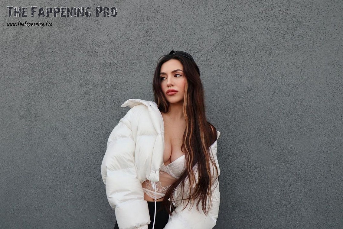 ava-max-sexy-thefappening-cfd-30 ava max sexy thefappening cfd 30