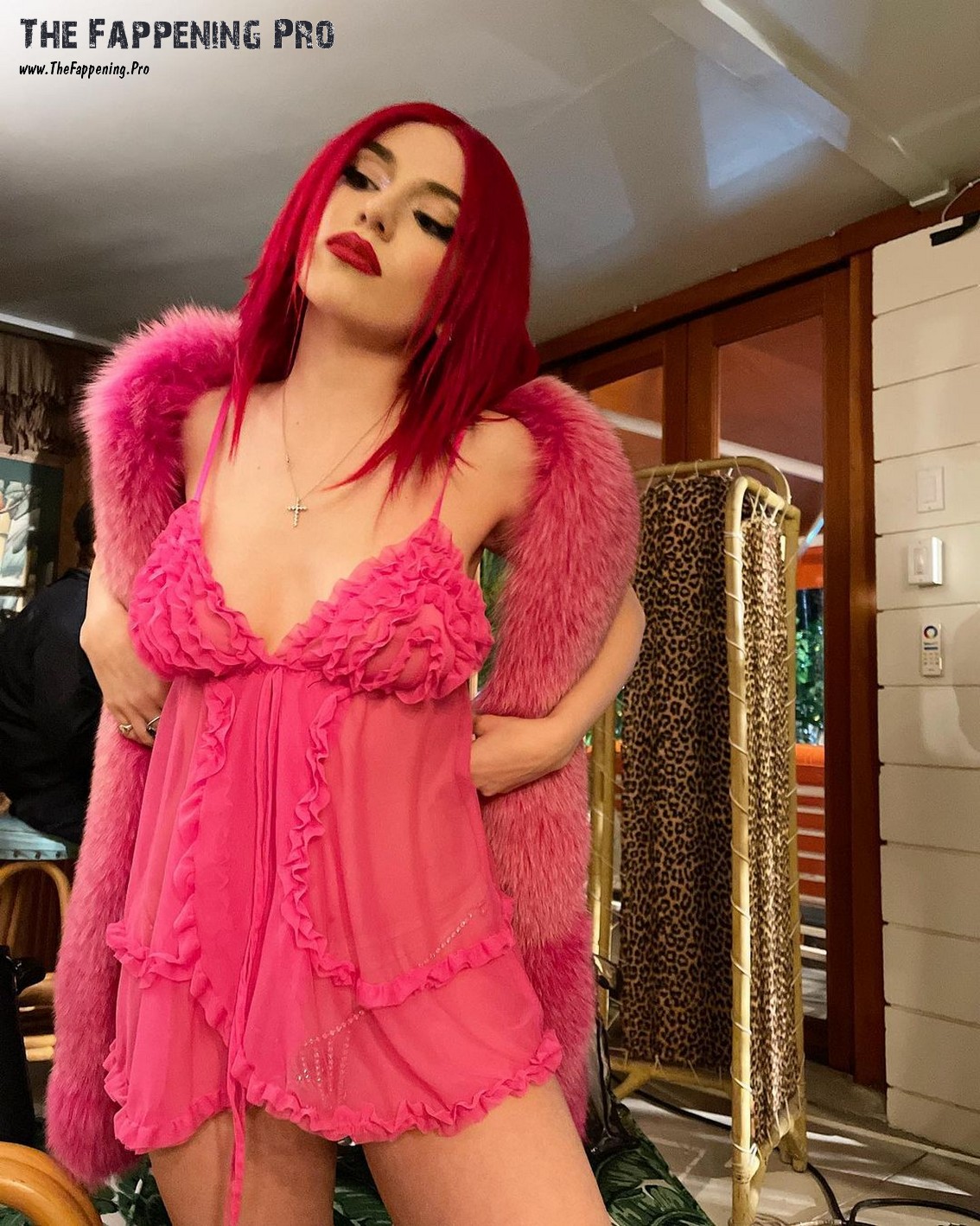 ava-max-sexy-thefappening-cfd-7 ava max sexy thefappening cfd 7