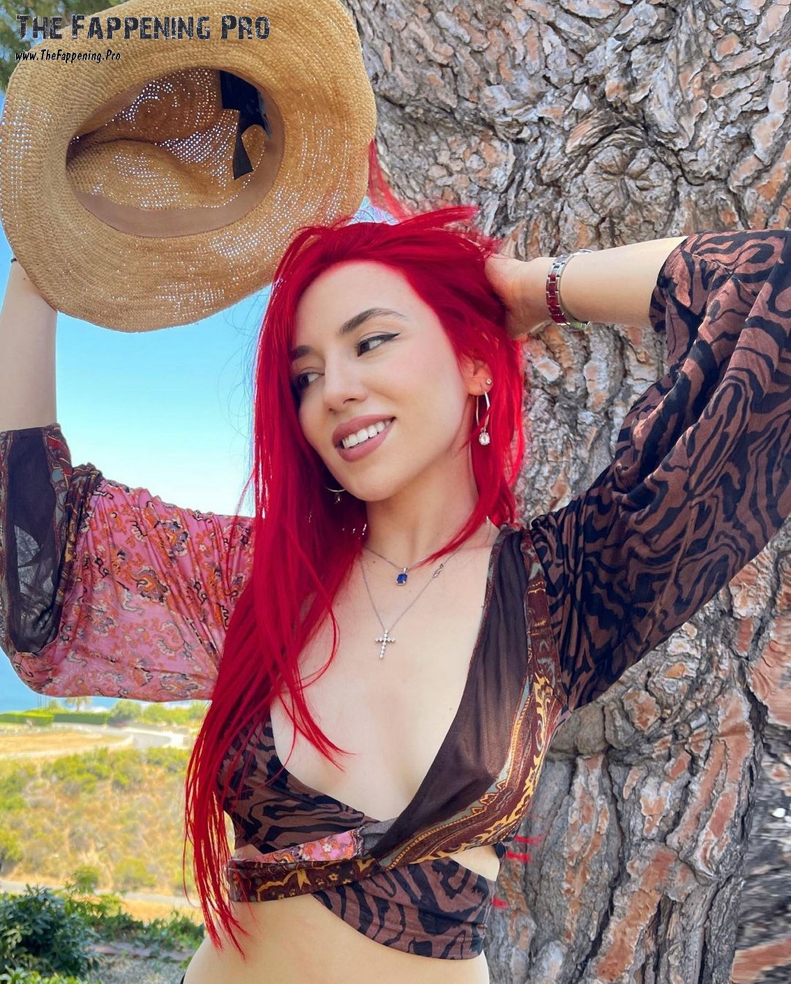ava-max-sexy-thefappening-cfd-9 ava max sexy thefappening cfd 9