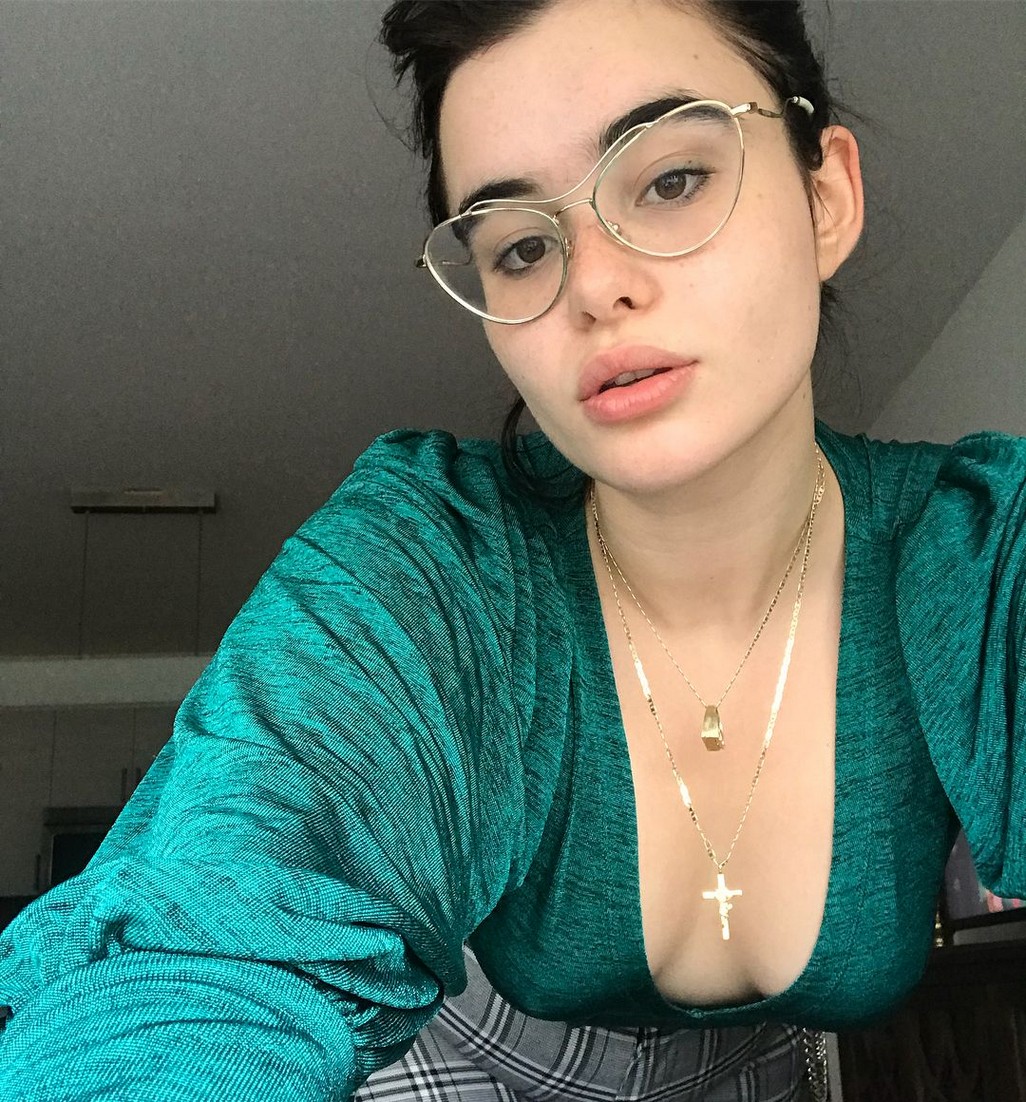 barbie-ferreira-selfie-thefappening-cfd-18 Barbie Ferreira Tits In Cleavage