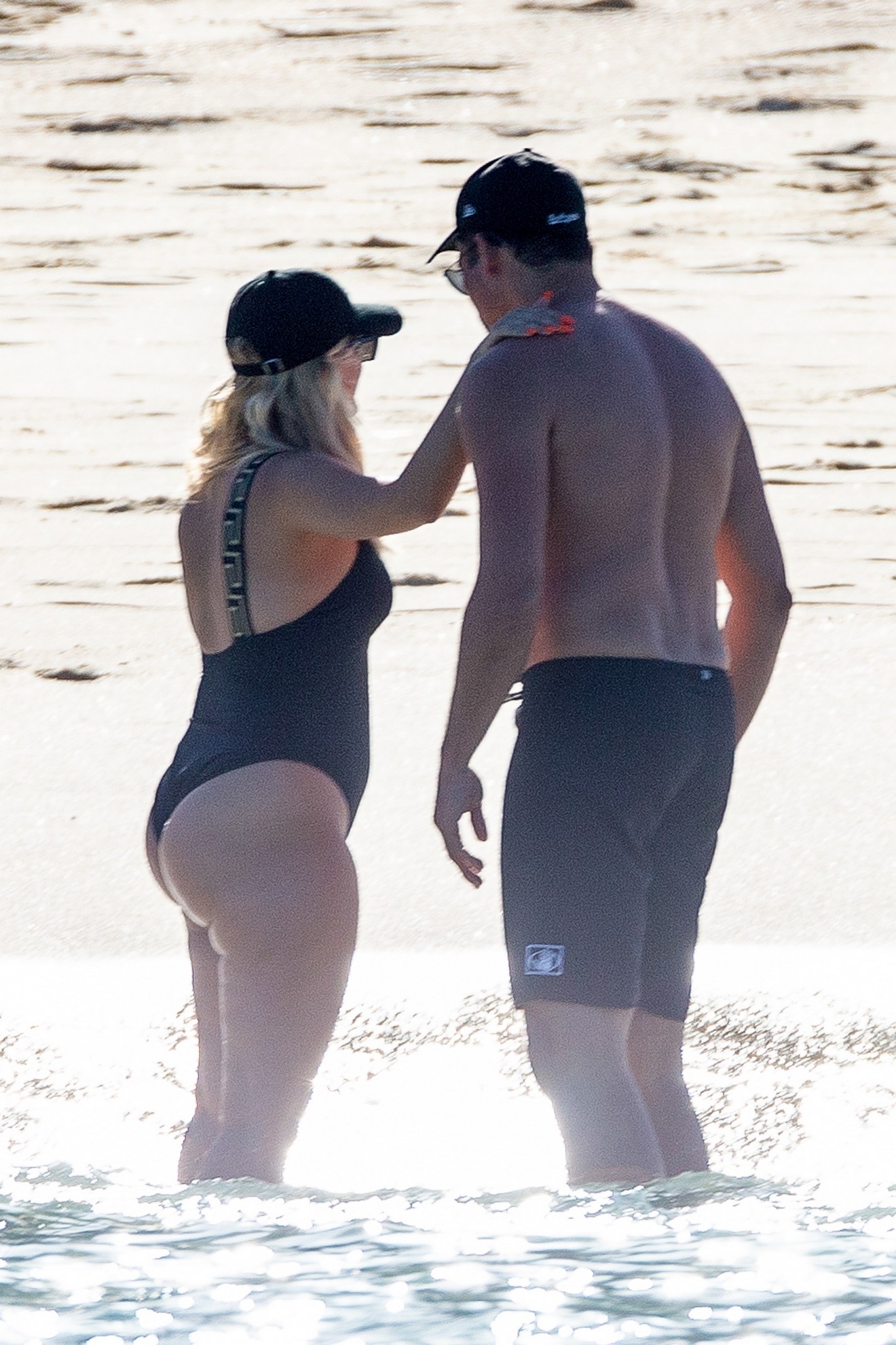 bebe-rexha-showed-off-her-fat-ass-on-the-beach-thefappening-cfd-9 bebe rexha showed off her fat ass on the beach thefappening cfd 9