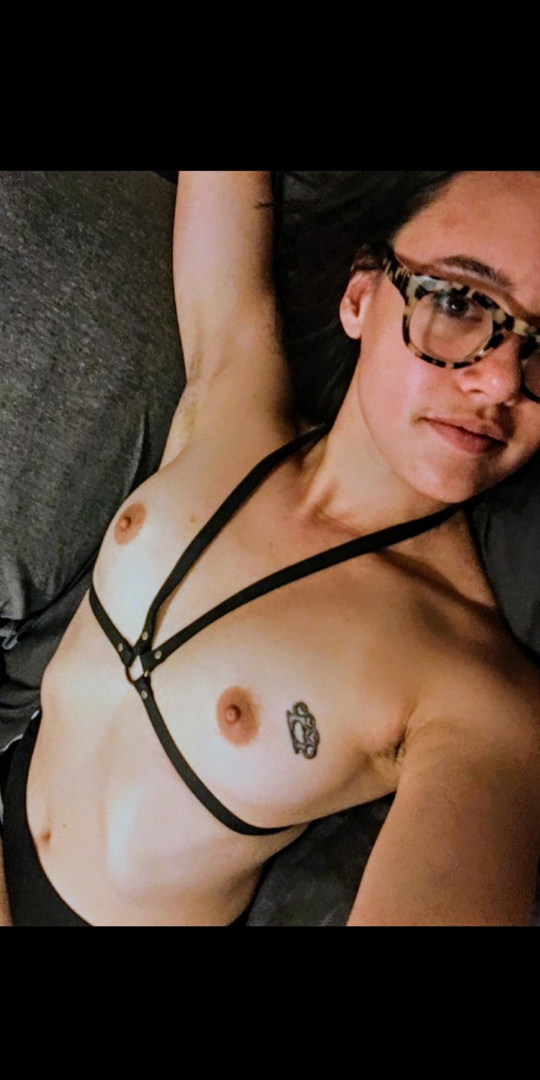 becca-brown-nude-leaked-thefappening-cfd-5 Becca Brown Topless Leaked
