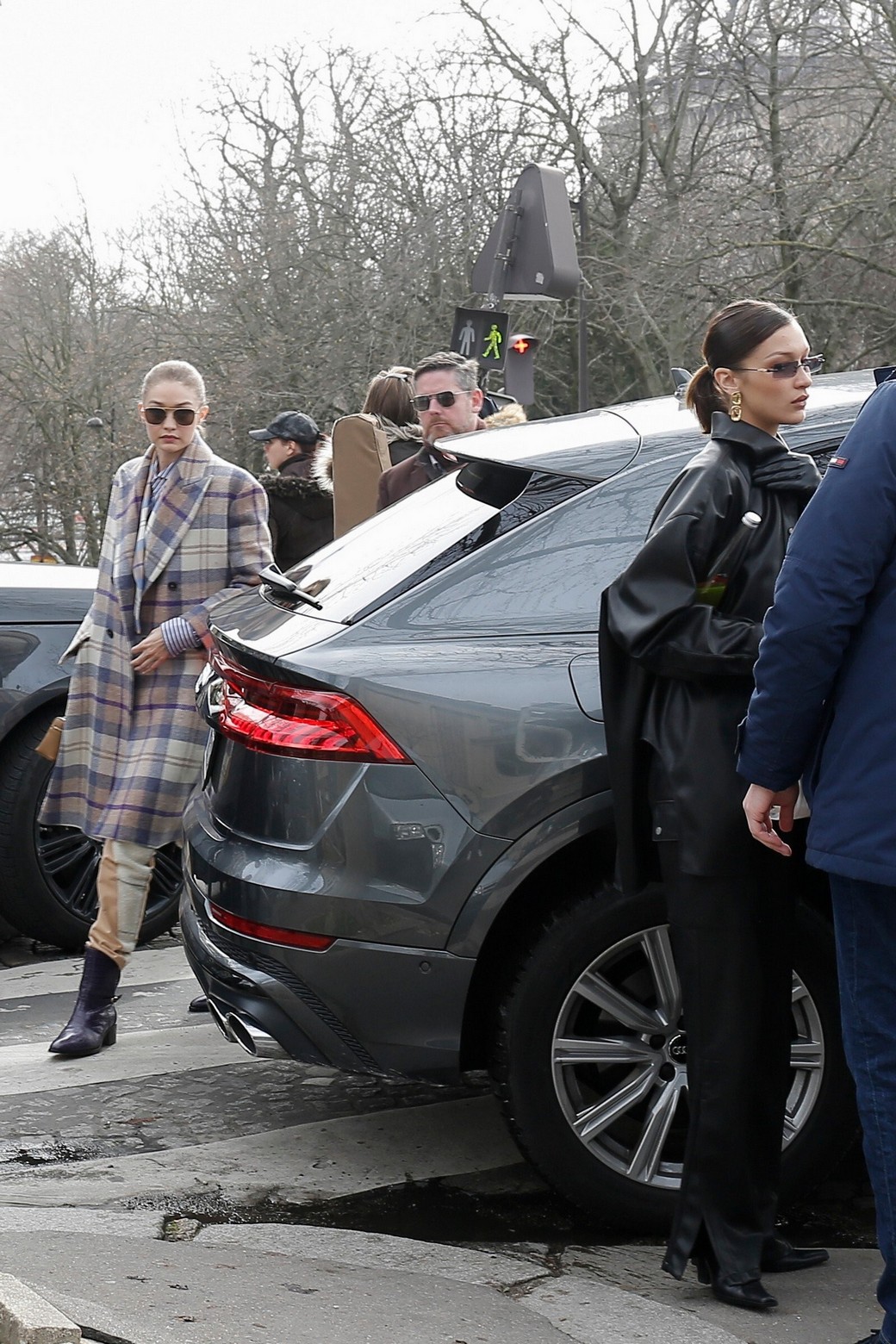 bella-hadid-arrived-at-the-miu-miu-2020-thefappening-pro-10 bella hadid arrived at the miu miu 2020 thefappening pro 10