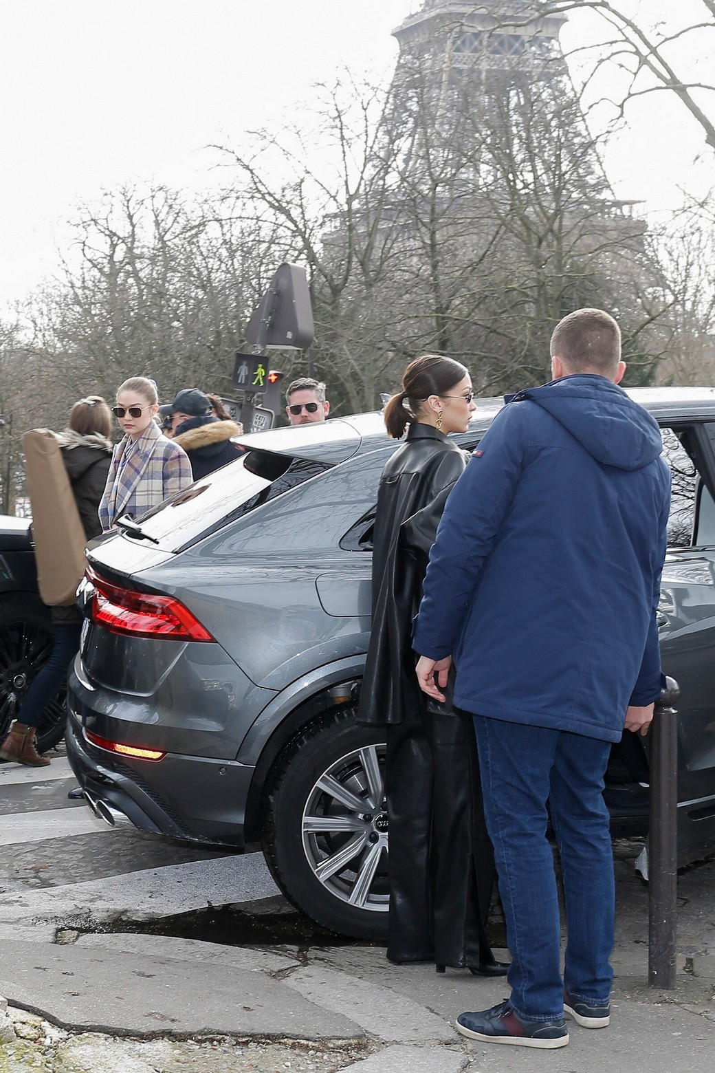 bella-hadid-arrived-at-the-miu-miu-2020-thefappening-pro-11 bella hadid arrived at the miu miu 2020 thefappening pro 11