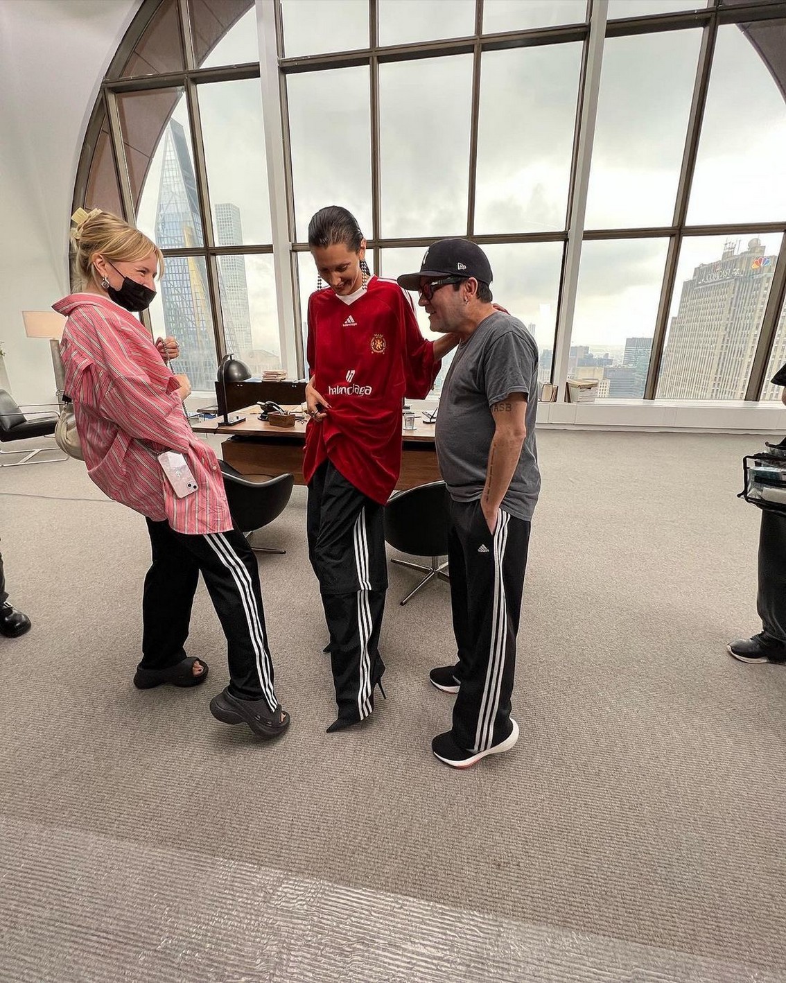 bella-hadid-balenciaga-adidas-thefappening-cfd-5 Bella Hadid BTS