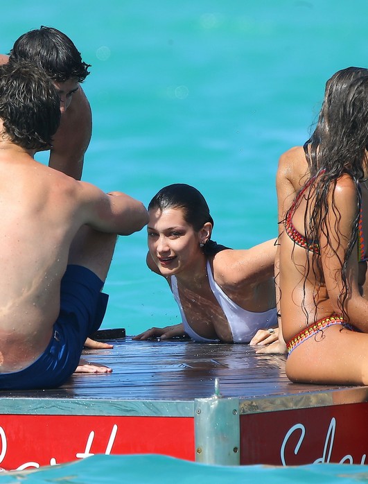 bella-hadid-in-white-swimsuit-43 Bella-Hadid-in-White-Swimsuit-43