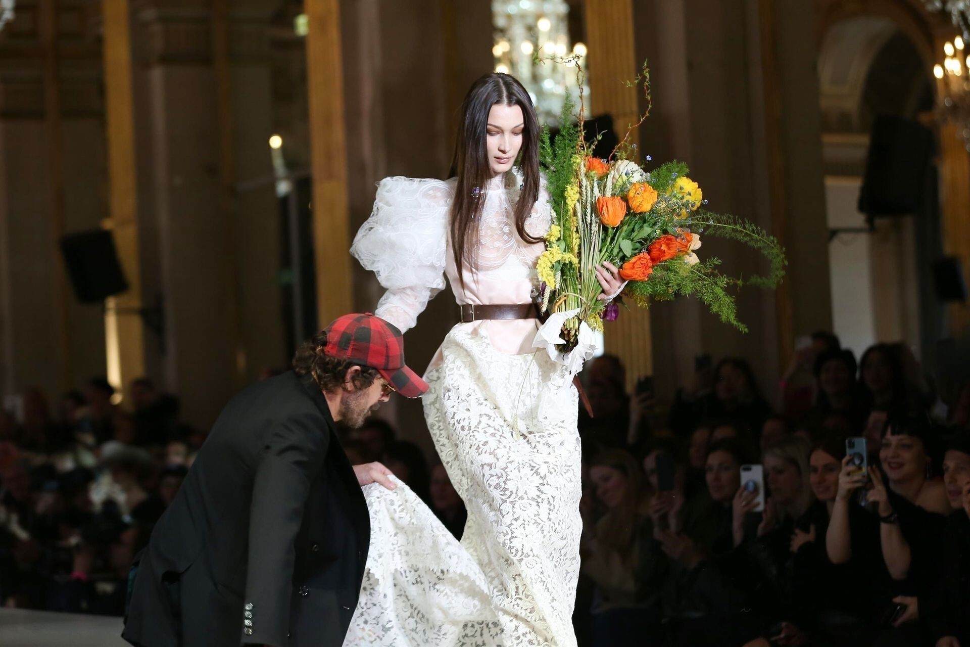 bella-hadid-naked-tits-at-vivienne-westwood-2020-paris-thefappening-pro-30 bella hadid naked tits at vivienne westwood 2020 paris thefappening pro 30