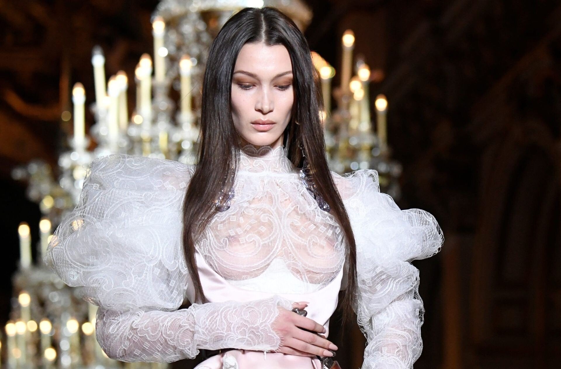 bella-hadid-naked-tits-at-vivienne-westwood-2020-paris-thefappening-pro-33 bella hadid naked tits at vivienne westwood 2020 paris thefappening pro 33