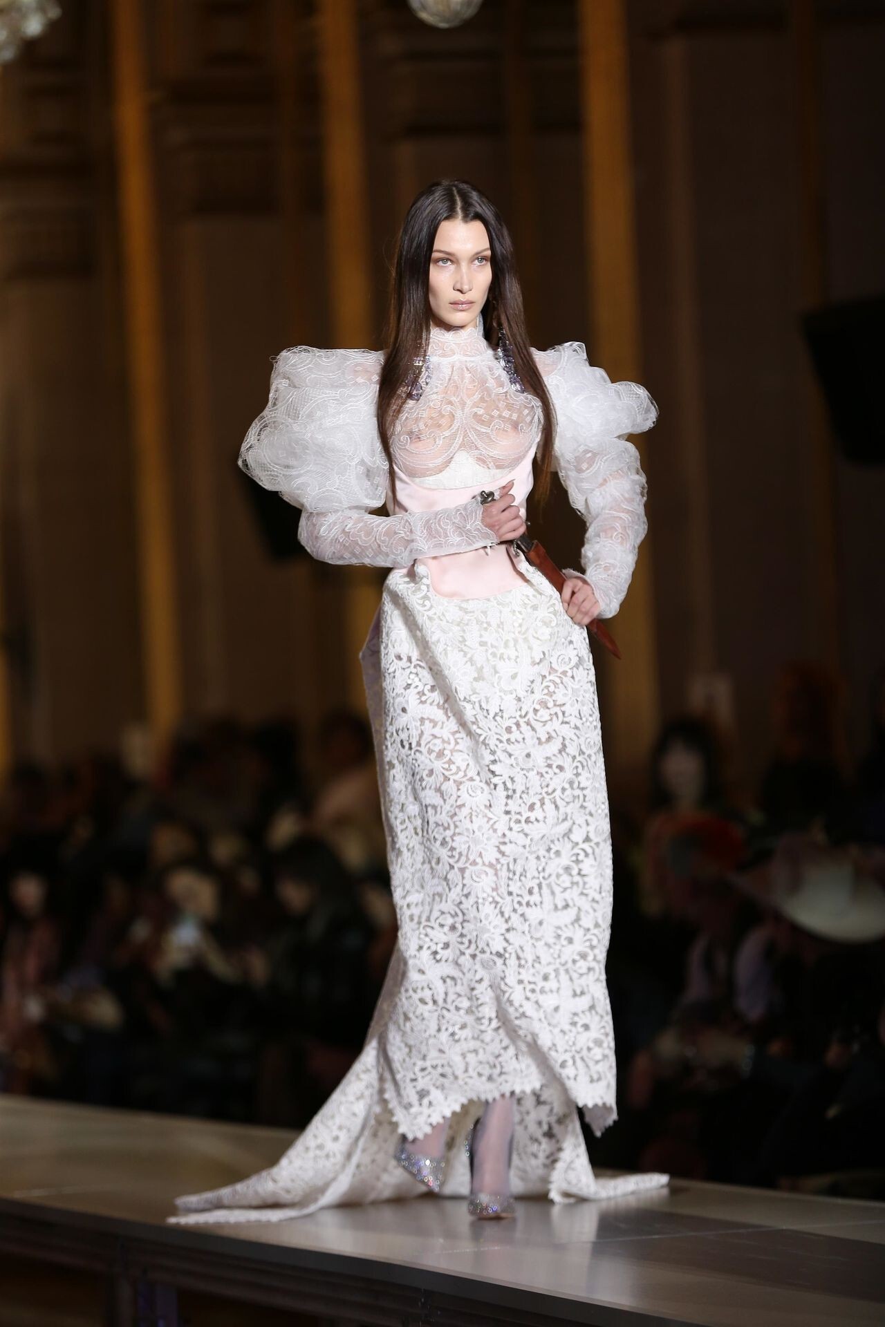 bella-hadid-naked-tits-at-vivienne-westwood-2020-paris-thefappening-pro-52 bella hadid naked tits at vivienne westwood 2020 paris thefappening pro 52