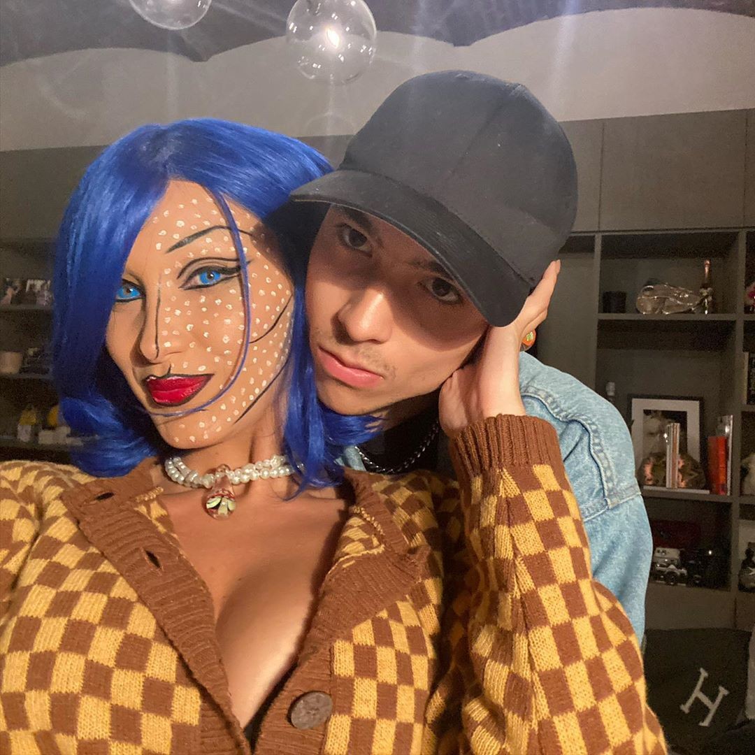 bella-hadid-sexy-comics-girl-thefappeningpro-9 bella hadid sexy comics girl thefappeningpro 9