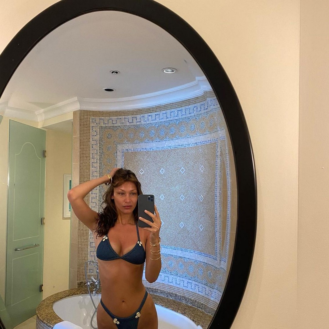 bella-hadid-sexy-in-vintage-bikini-thefappening-cfd-3 Bella Hadid Hot