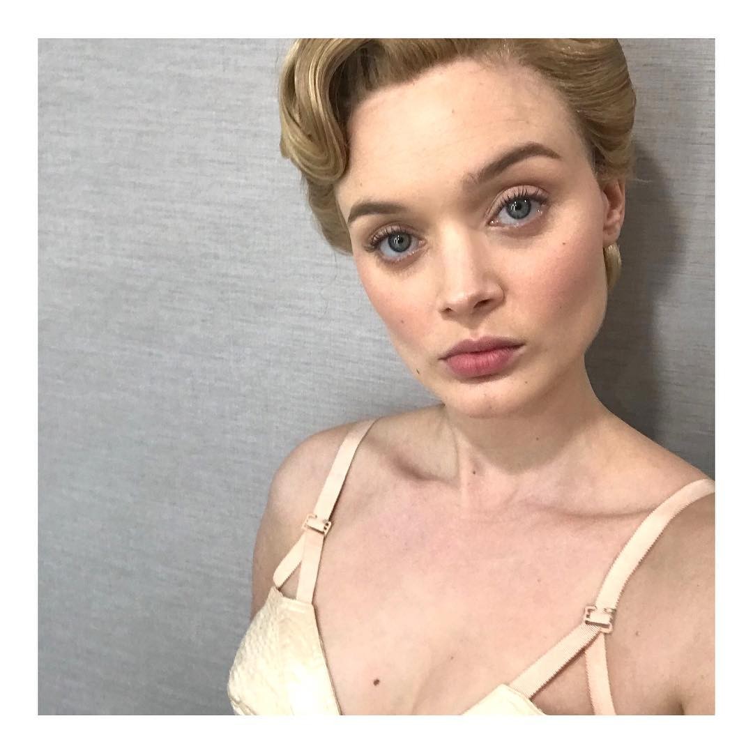 bella-heathcote-sexy-4 bella heathcote sexy 4