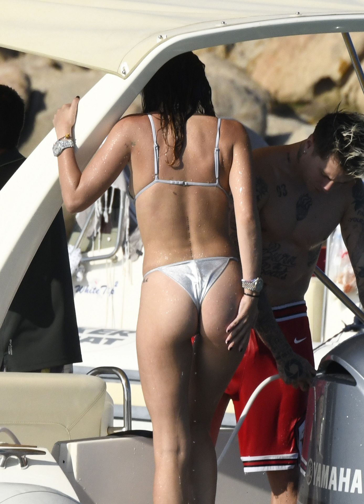 bella-thorne-ass-bikini-thefappening-cfd-13 bella thorne ass bikini thefappening cfd 13