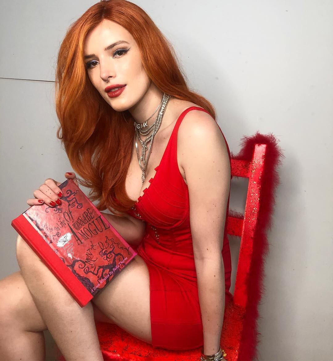 bella-thorne-hot-tits-2 bella thorne hot tits 2