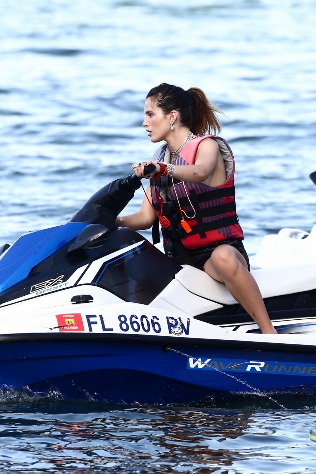 bella-thorne-sexy-jetski-12 bella thorne sexy jetski 12