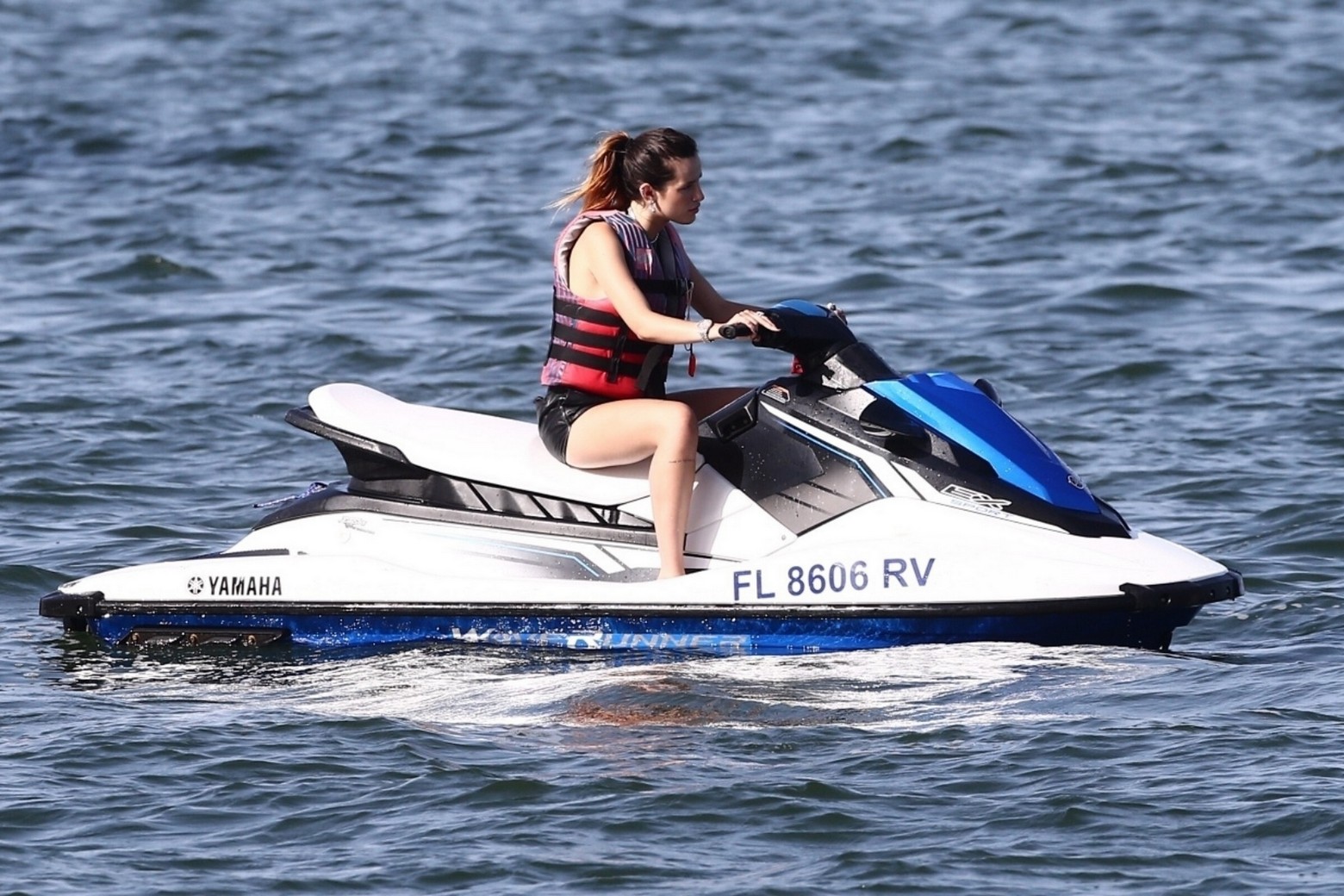 bella-thorne-sexy-jetski-40 bella thorne sexy jetski 40