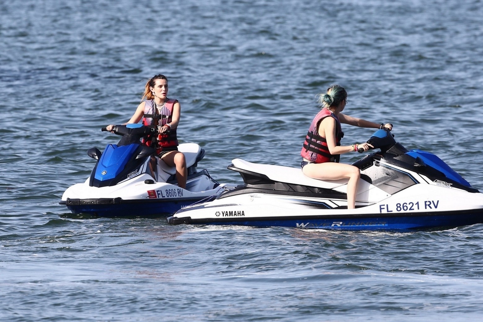 bella-thorne-sexy-jetski-7 bella thorne sexy jetski 7