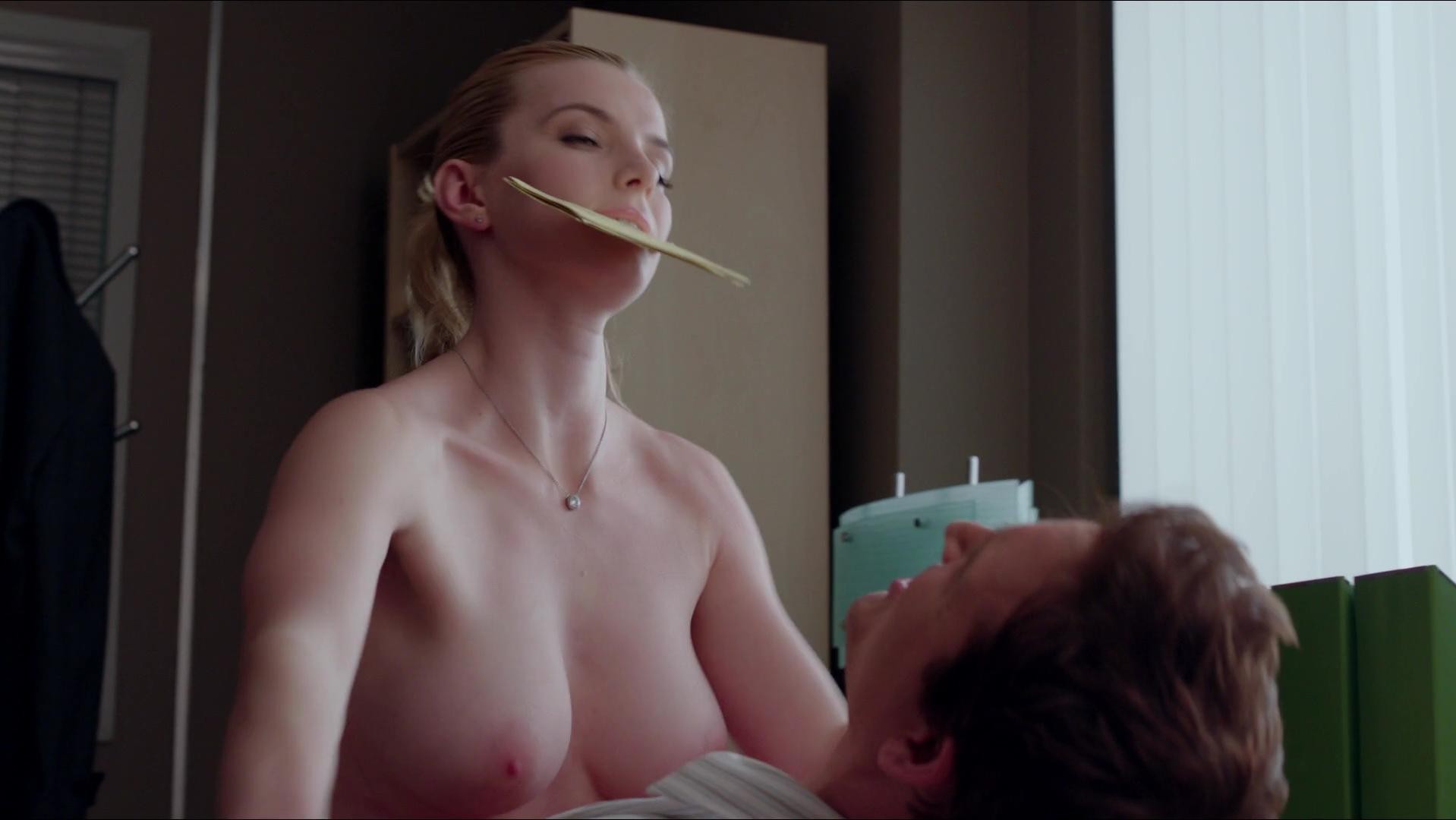 betty gilpin nude the fappening pro 11