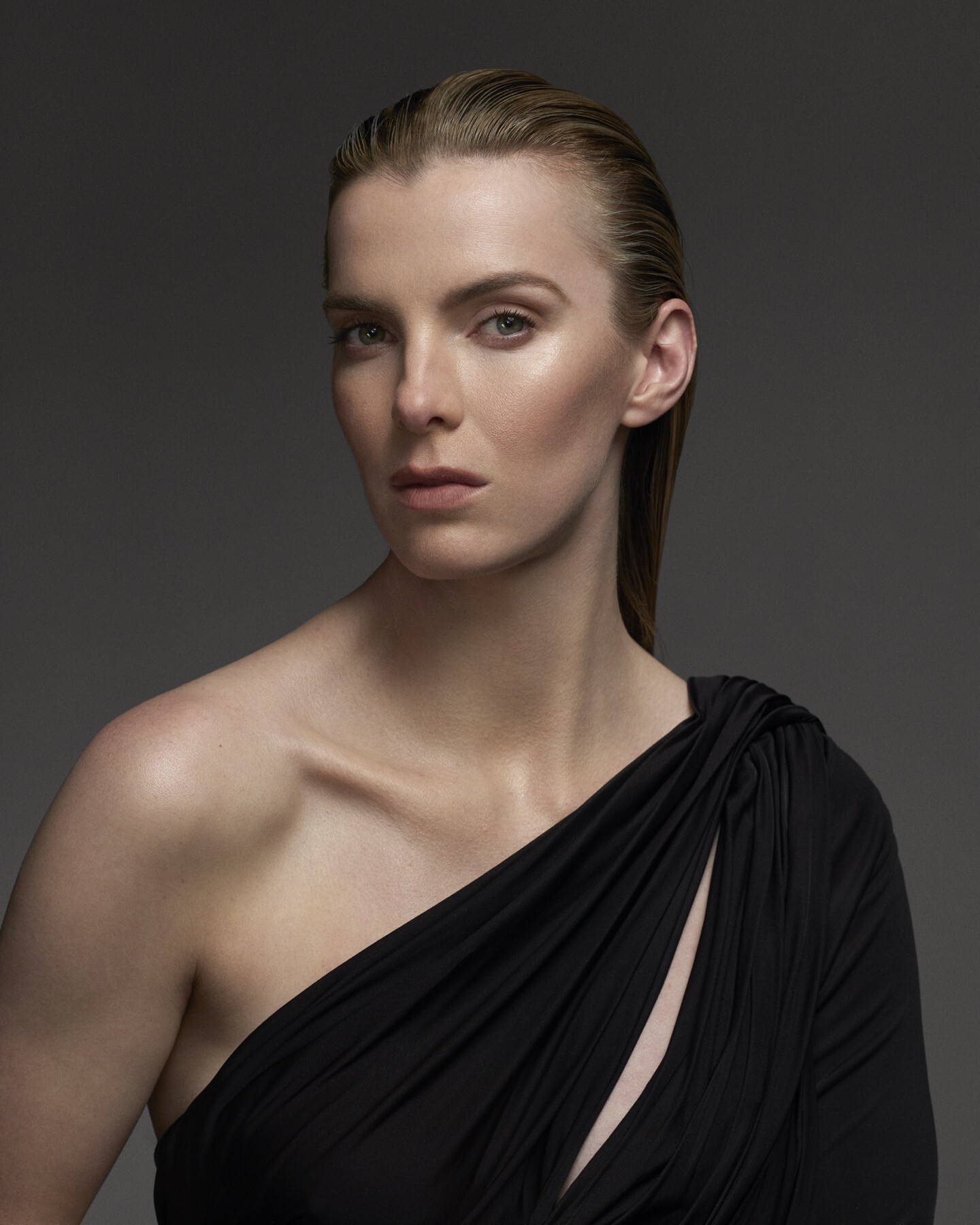 betty-gilpin-sexy-by-erik-lee-snyder-v-magazine-thefappening-pro-3 Betty Gilpin Hot