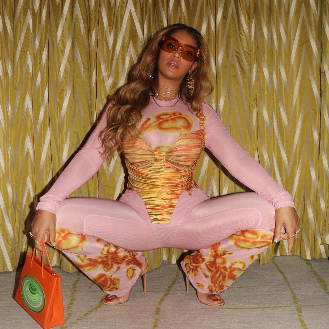 beyonce-hot-thefappening-pro-3-1 Beyonce Spread Her Legs