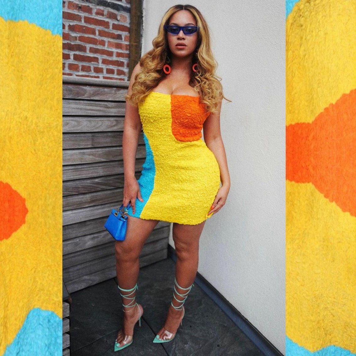 beyonce-sexy-dress-by-mara-hoffman-thefappening-cfd-4 Beyonce Hot In A Little Dress
