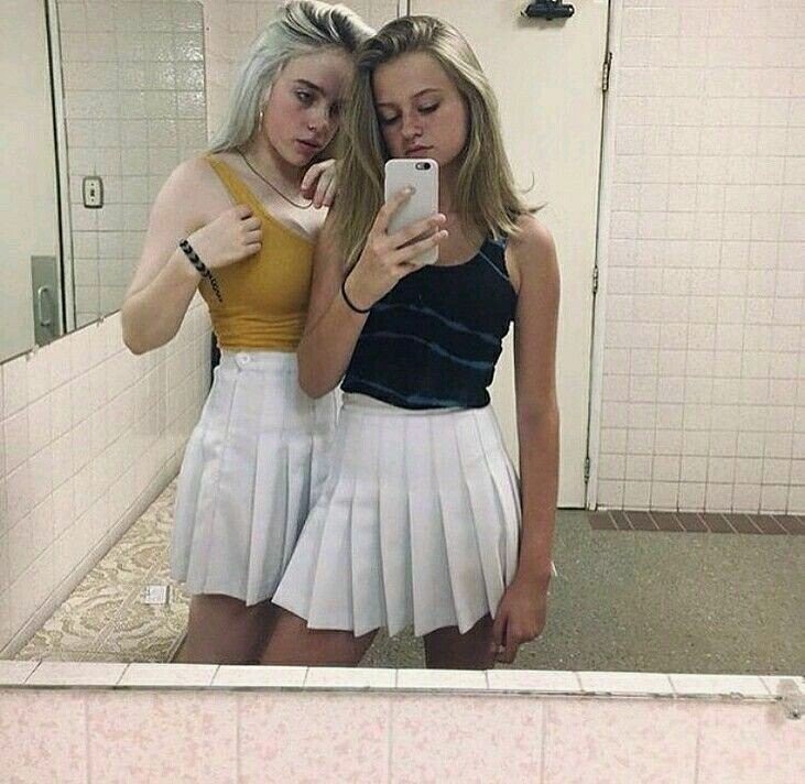 billie-eilish-sexy-thefappening-pro-56 Billie Eilish Leaked Selfie