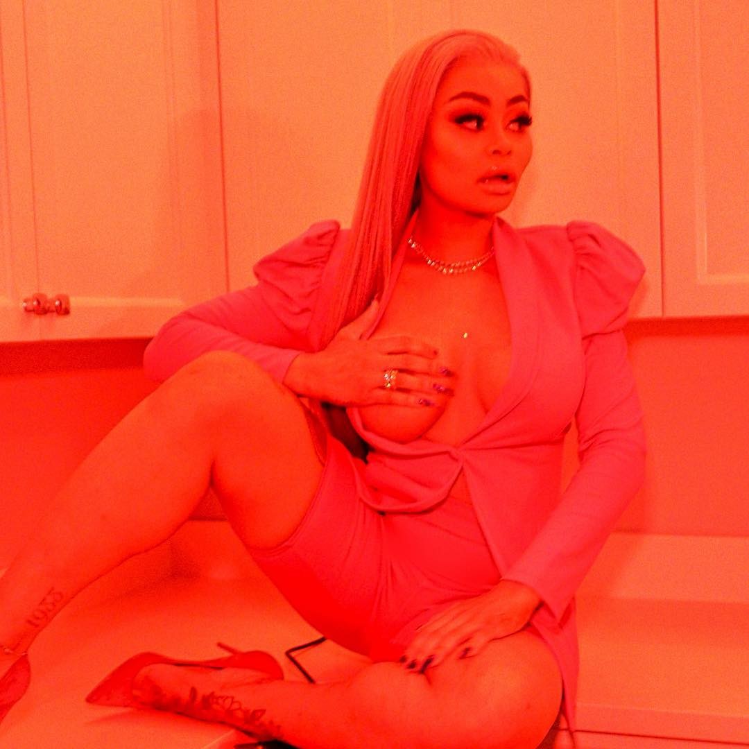 blac-chyna-sexy-tits-3-1 blac chyna sexy tits 3 1