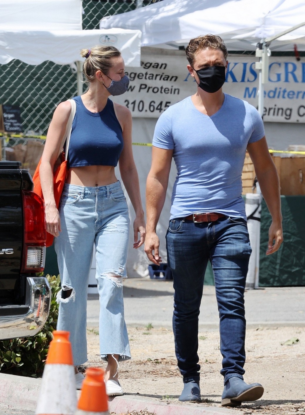 brie-larson-braless-thefappening-pro-4 brie larson braless thefappening pro 4