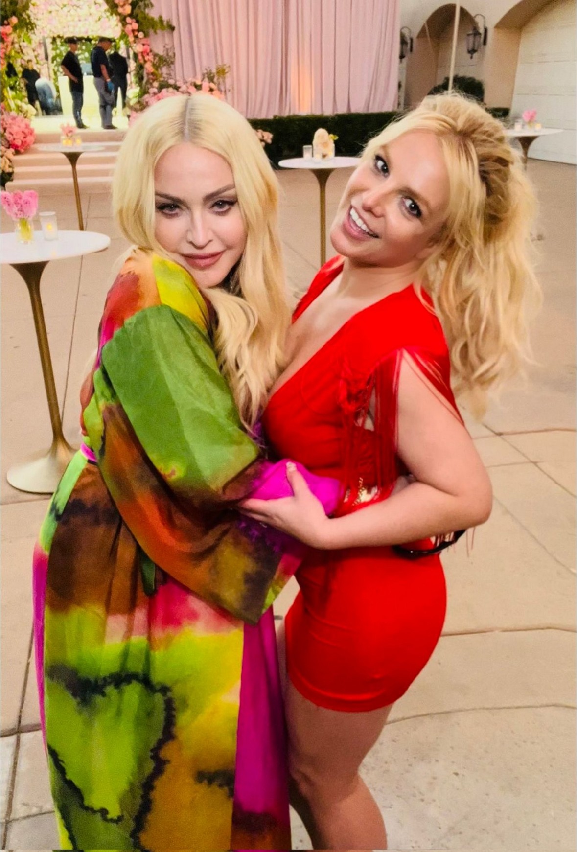 britney-spears-and-madonna-lesbian-kiss-2022-thefappening-cfd-5 britney spears and madonna lesbian kiss 2022 thefappening cfd 5