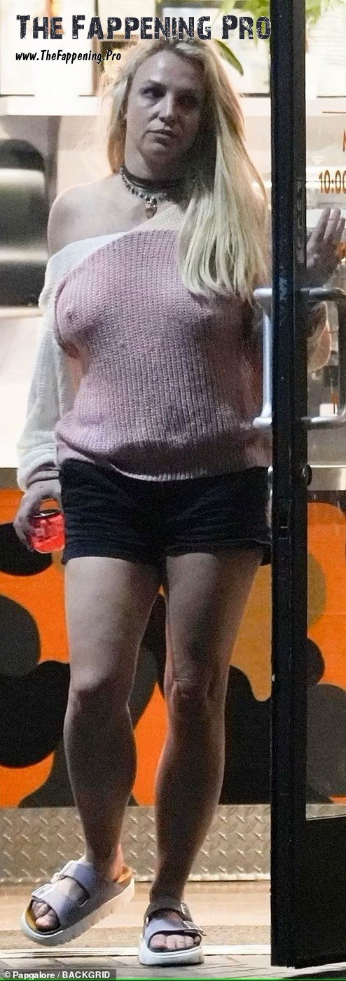 britney-spears-braless-thefappening-cfd-9 Britney Spears Fappening