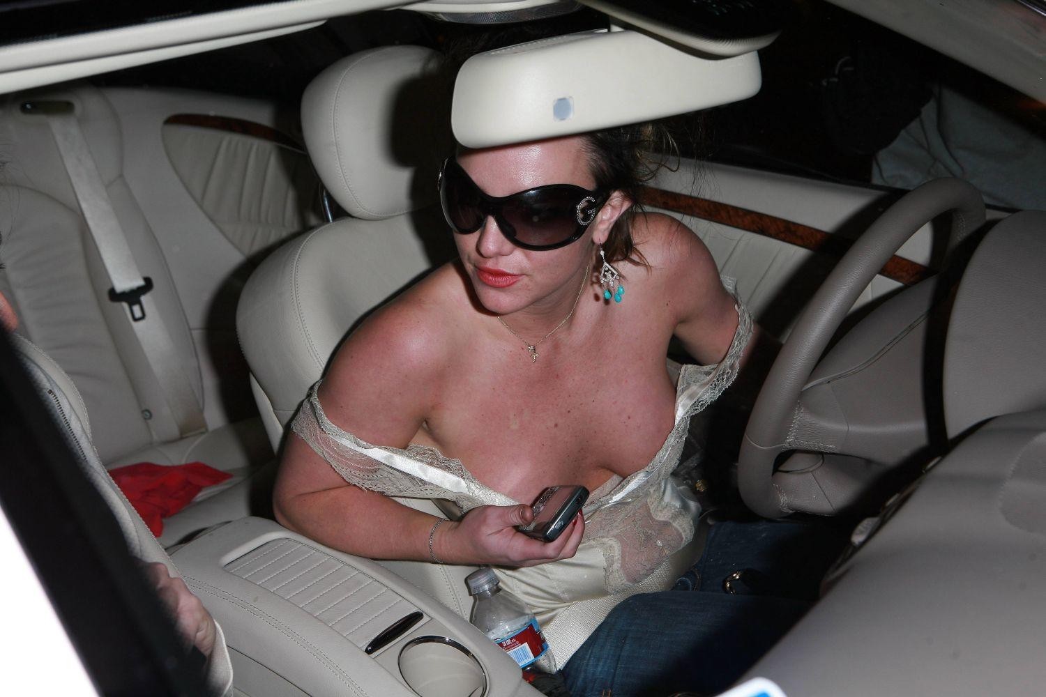britney-spears-nude-2017-new-13 Britney-Spears-Nude-2017-New-13
