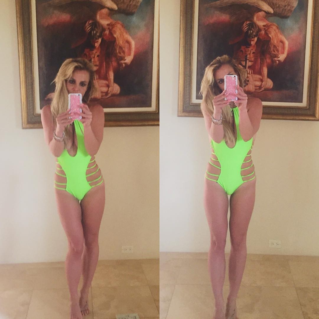 britney-spears-nude-2017-new-25 Britney-Spears-Nude-2017-New-25