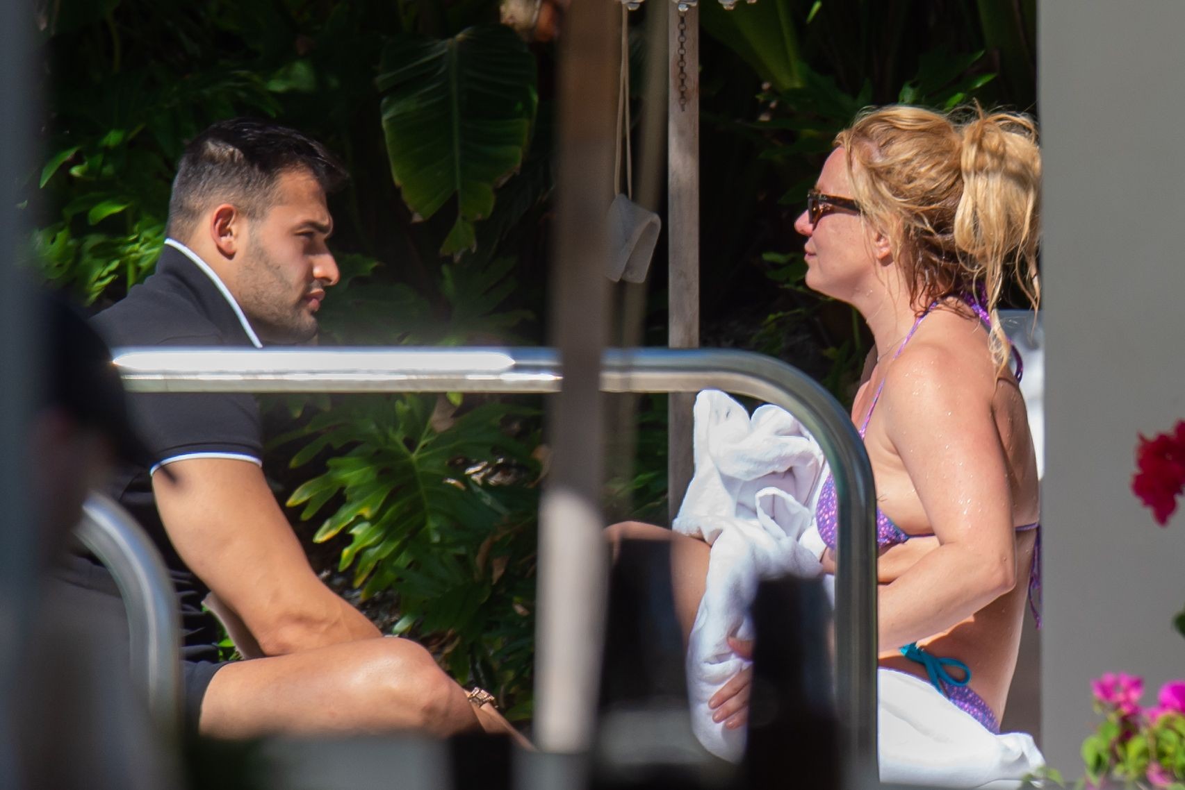 britney-spears-sexy-bikini-thefappening-cfd-16 britney spears sexy bikini thefappening cfd 16