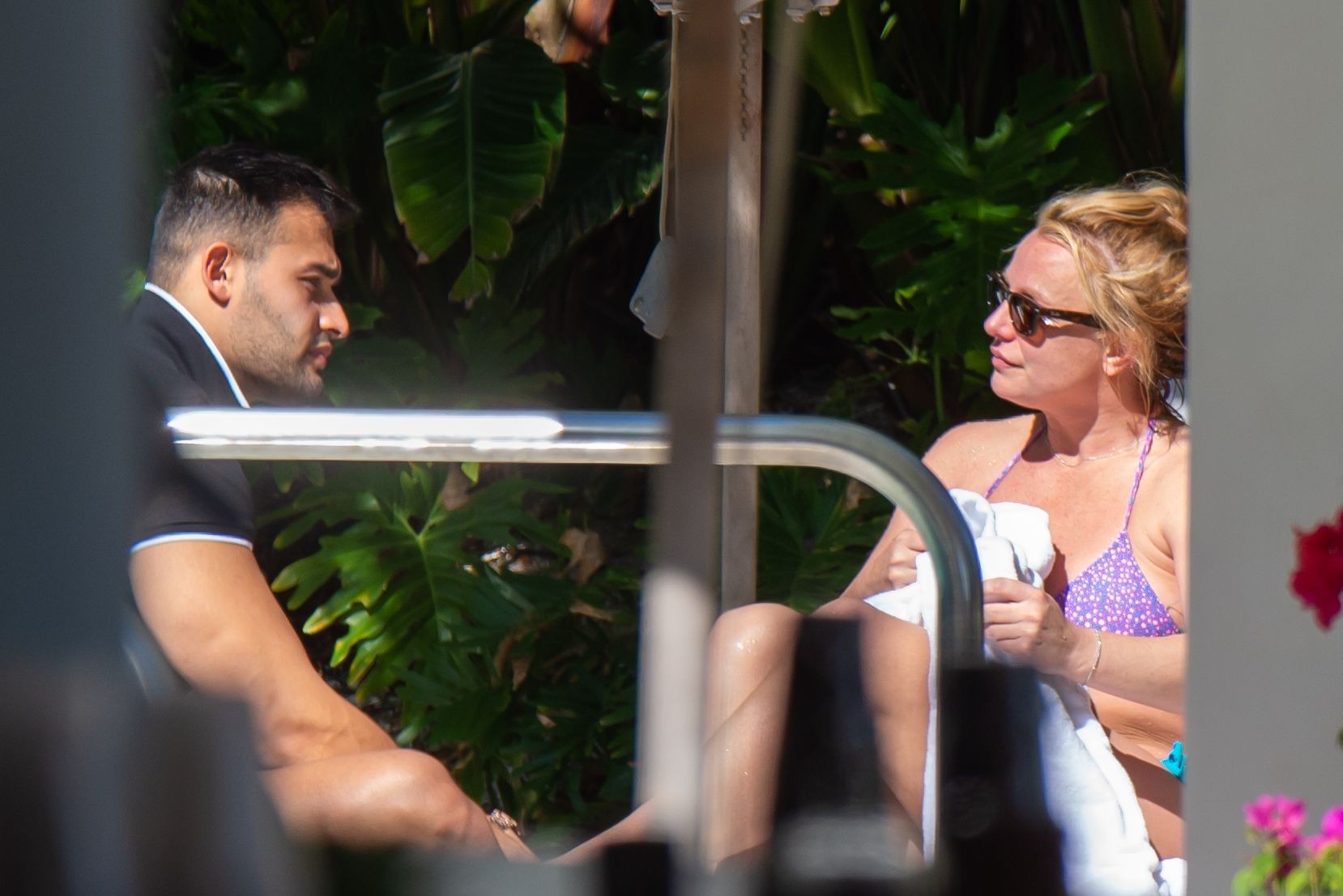 britney-spears-sexy-bikini-thefappening-cfd-17 britney spears sexy bikini thefappening cfd 17