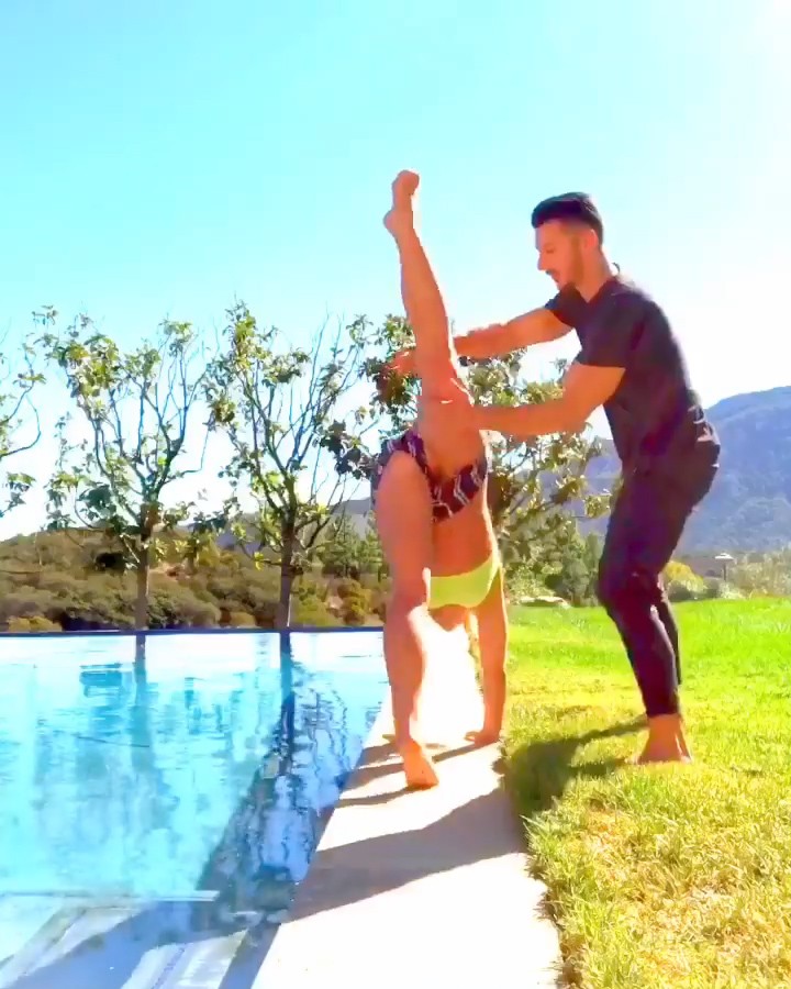 britney-spears-sexy-thefappening-cfd-42 Britney Spears Sexy Yoga