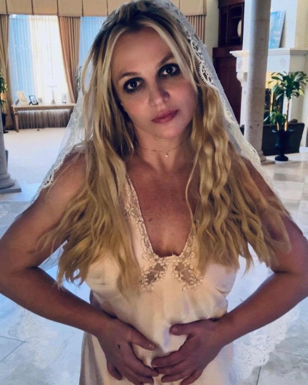 britney-spears-tits-thefappening-cfd-1 Britney Spears Hot