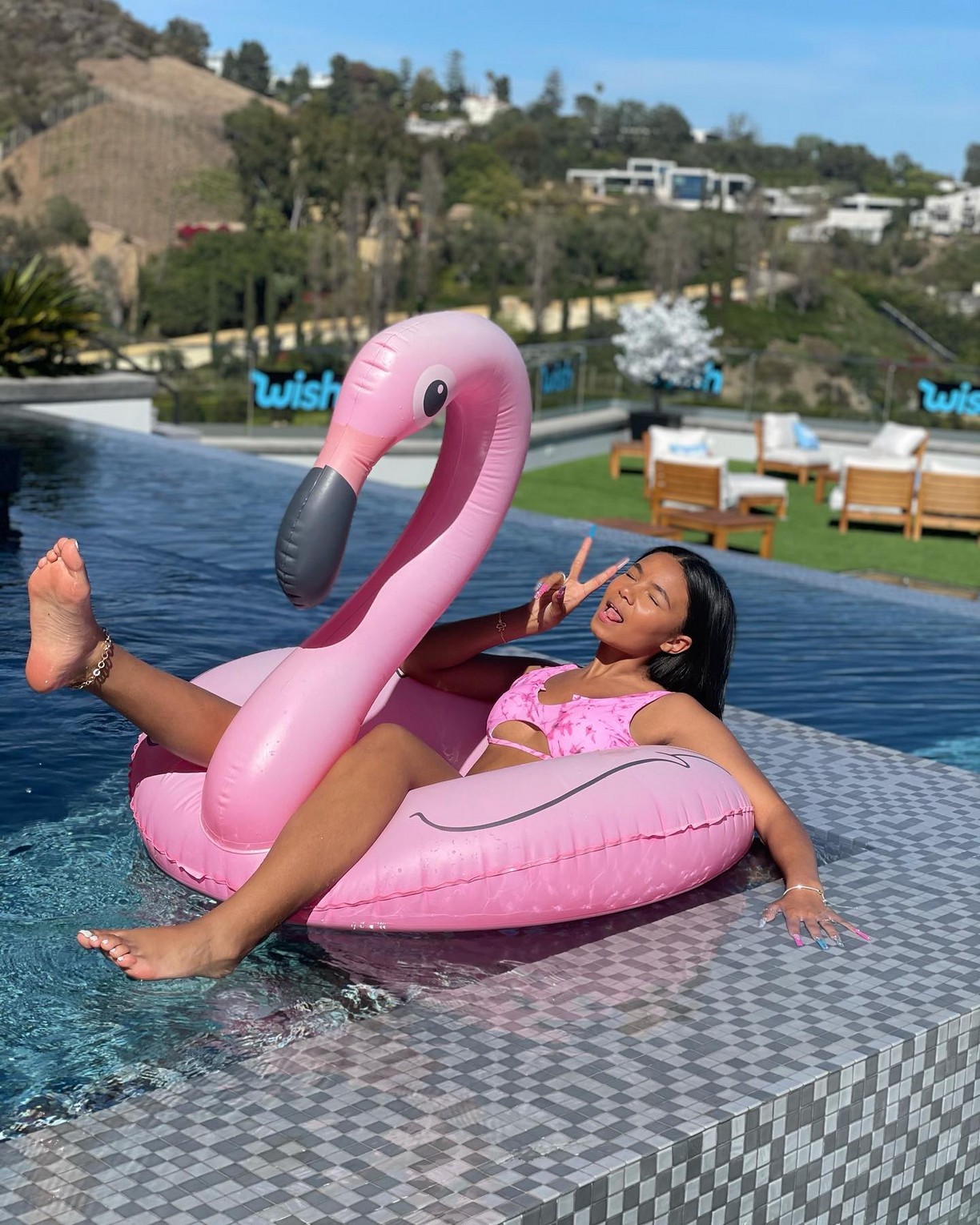 brooklyn-queen-barefoot-teen-thefappening-pro-3 Brooklyn Queen Barefoot Teen