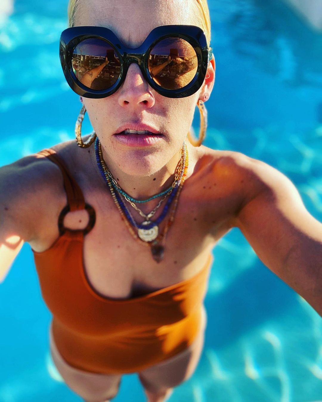 busy-philipps-hot-in-a-bikini-thefappeningpro-7 busy philipps hot in a bikini thefappeningpro 7
