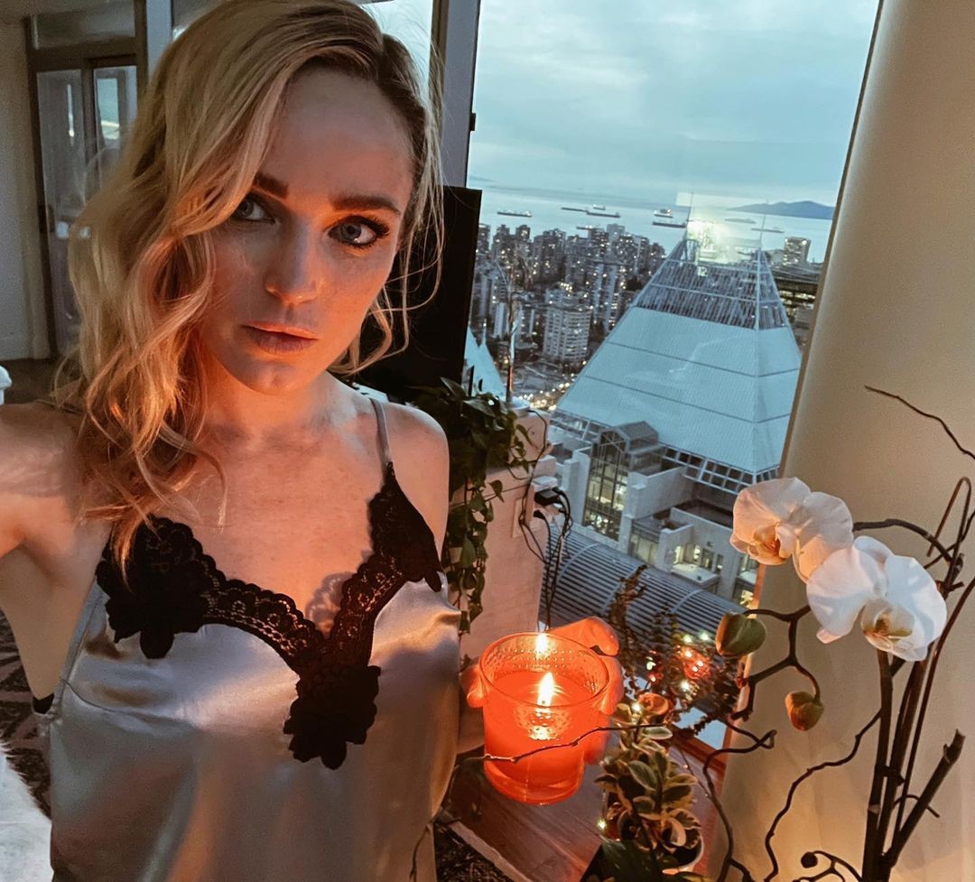 caity-lotz-sexy-thefappening-cfd-18 Caity Lotz Erotic Lingerie