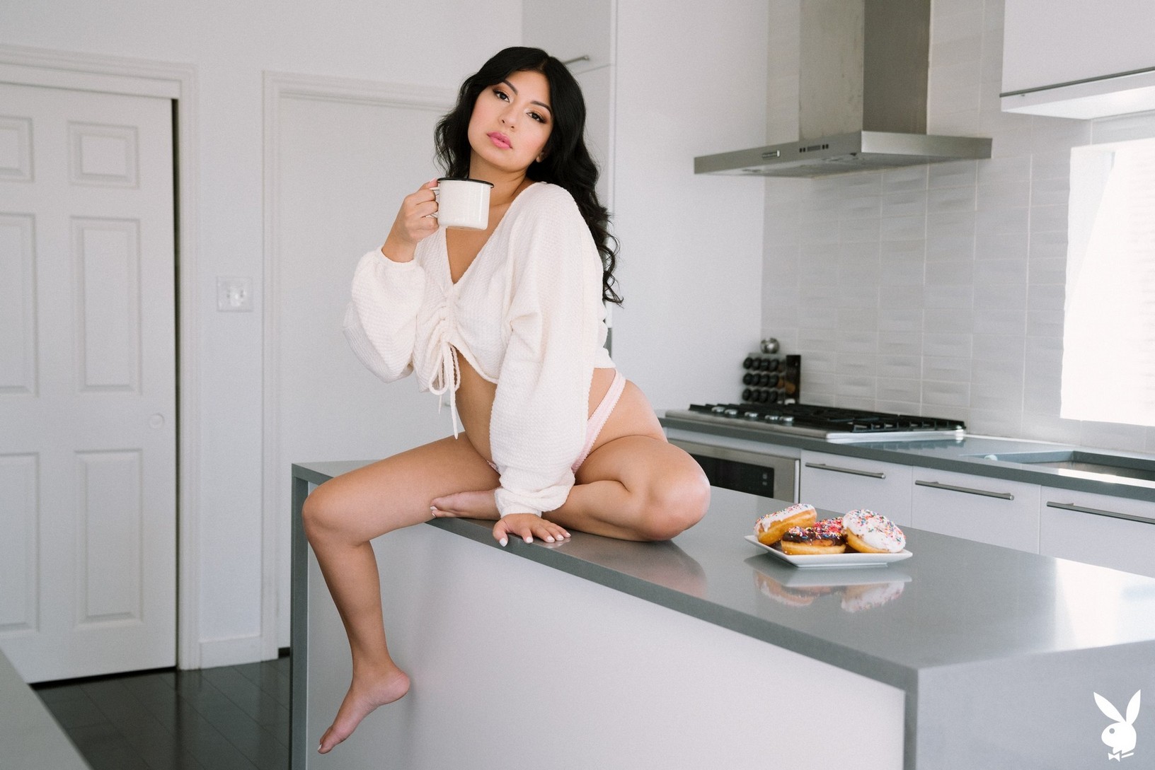 cami-stella-nude-thefappening-cfd-5 Cami Stella Barefoot