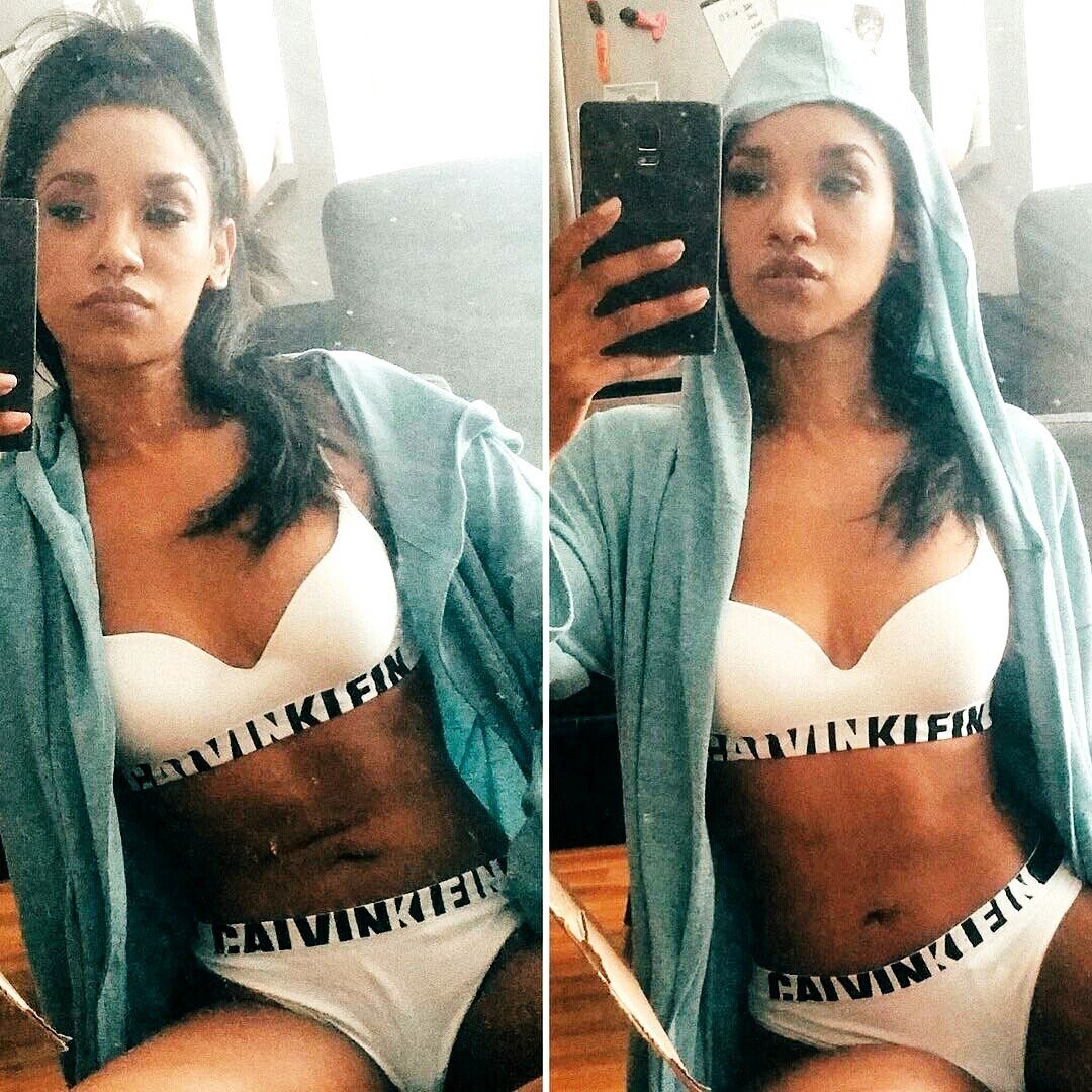 candice-patton-selfie-thefappening-cfd-18 candice patton selfie thefappening cfd 18